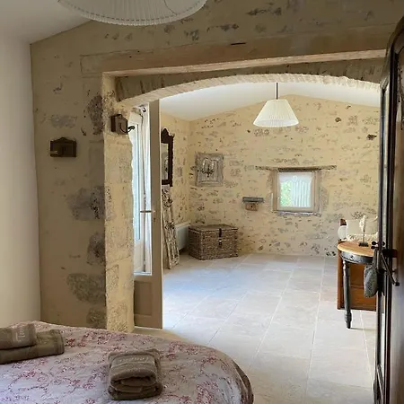 La Glycine Villa Tonnac