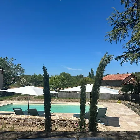 La Glycine Villa *